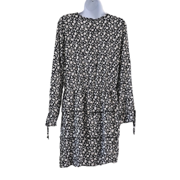 Missguided Keyhole Tiered Smock Dress Floral Size 14 - Picture 2 of 6